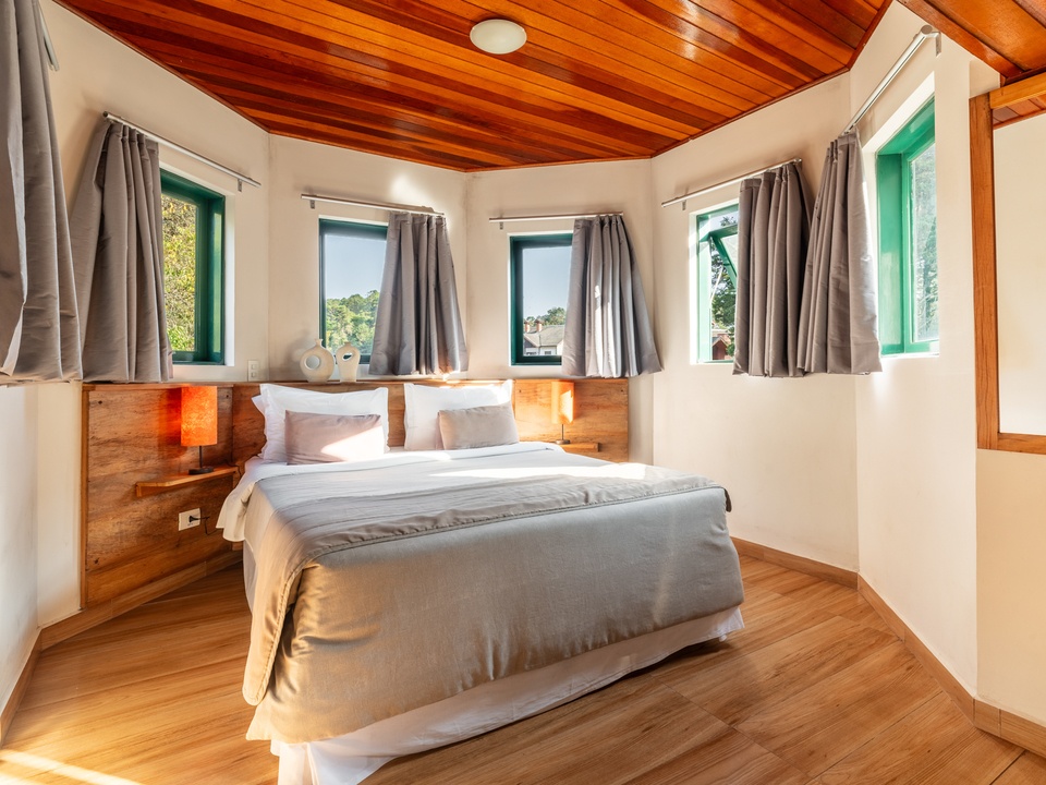 Suíte Charme - Castelo Piazzale by Concavus